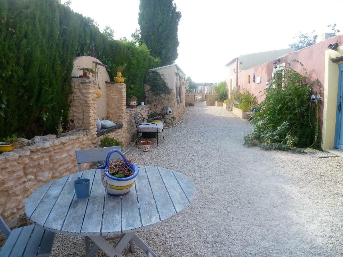 Casa Rural Ubeda - B&B - Pinoso-Alicante Exterior photo
